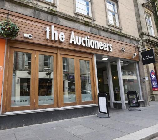 Best Sports Bars in Inverness-Shire - Auctioneer's (Inverness)
