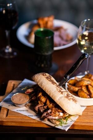 Best Sports Bars in Belfast - The Morning Star