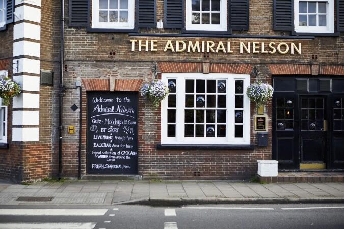Best Sports Bars in Twickenham - Admiral Nelson