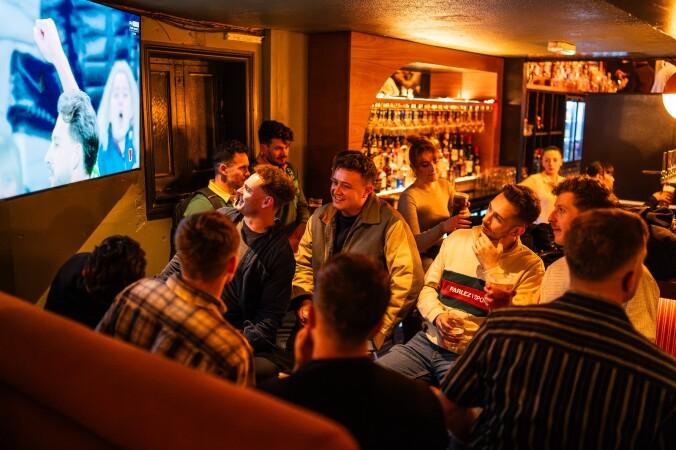 Best Sports Bars in London - Hagen & Hyde
