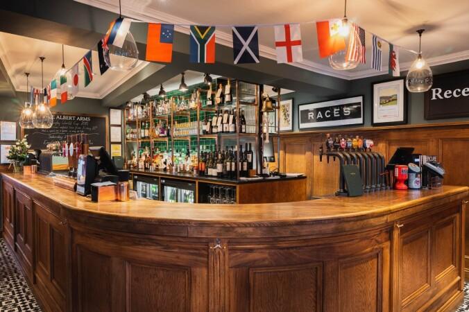 Best Sports Bars in ESHER - The Albert Arms