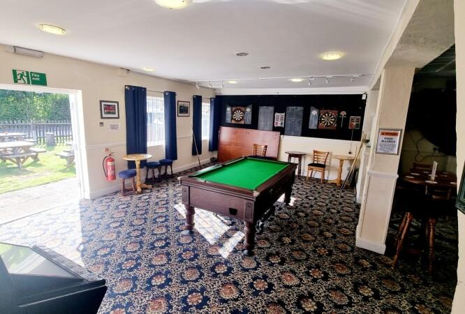 Best Sports Bars in Dartford - Long Valley Club