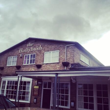 Best Sports Bars in Welwyn Garden City - The Hollybush