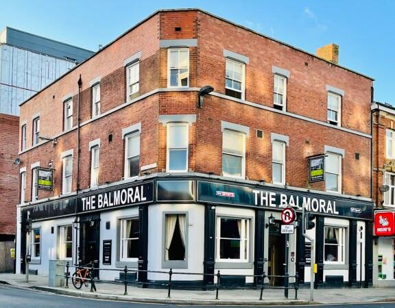 Best Sports Bars in Bolton - Balmoral Hotel