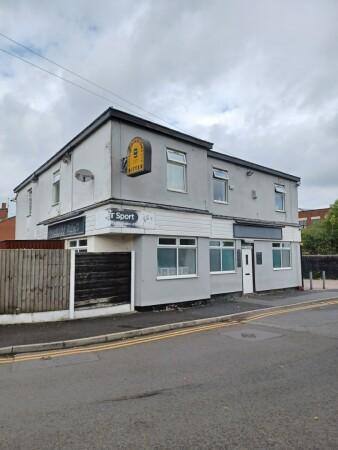 Best Sports Bars in Salford - Priory Arms