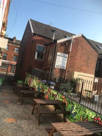 Best Sports Bars in Tameside - Heavenly's Sports Bar