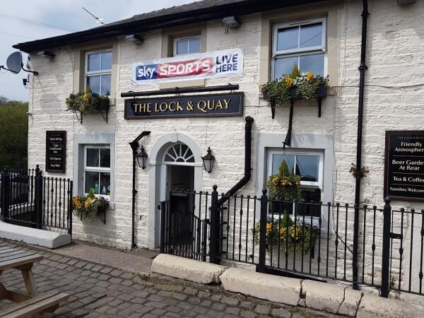 Best Sports Bars in Chorley - The Lock And Quay