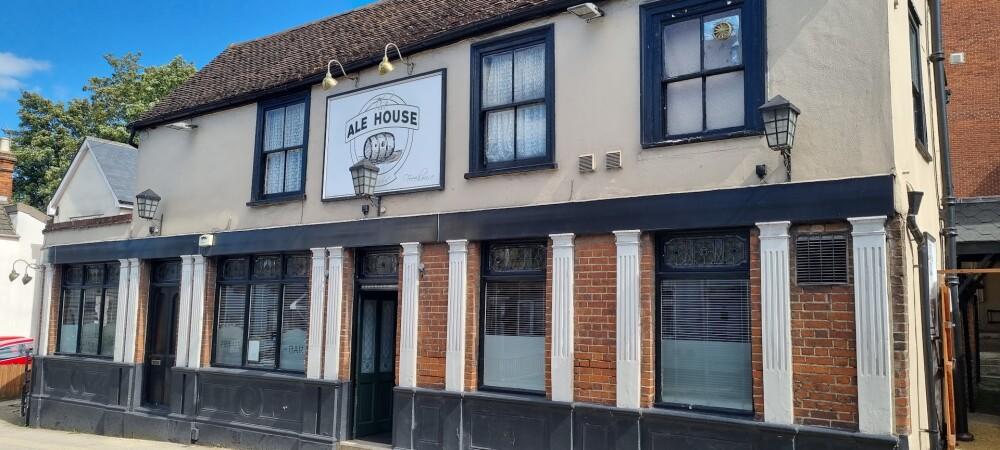 Best Sports Bars in Colchester - The Ale House