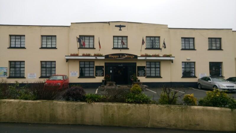 Best Sports Bars in Guernsey - Happy Landings