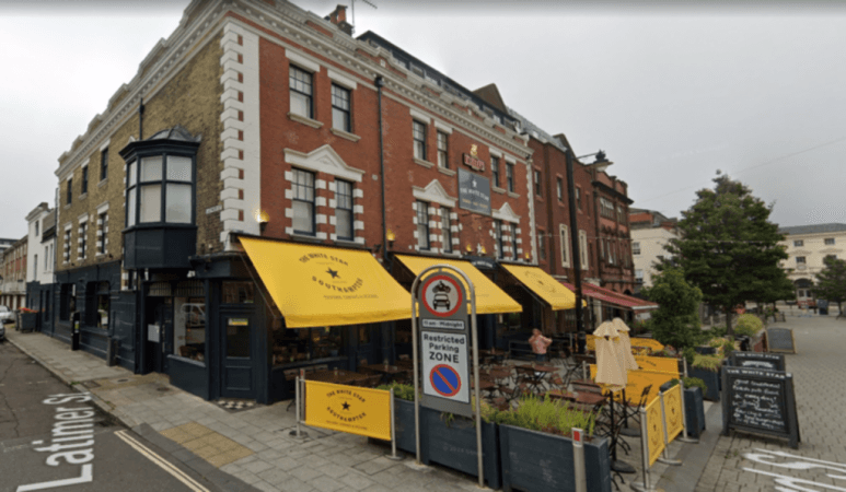 Best Sports Bars in Southampton - The White Star Tavern, Southampton