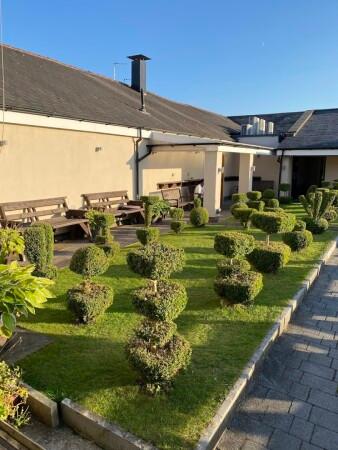 Best Sports Bars in Bury - Elton Liberal Club