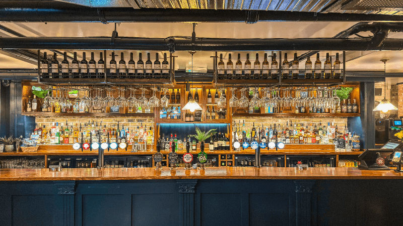 Best Sports Bars in London - The Monument