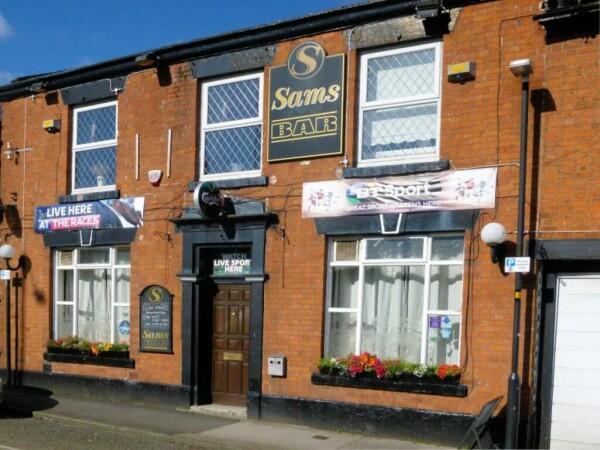 Best Sports Bars in Chorley - Sams Bar