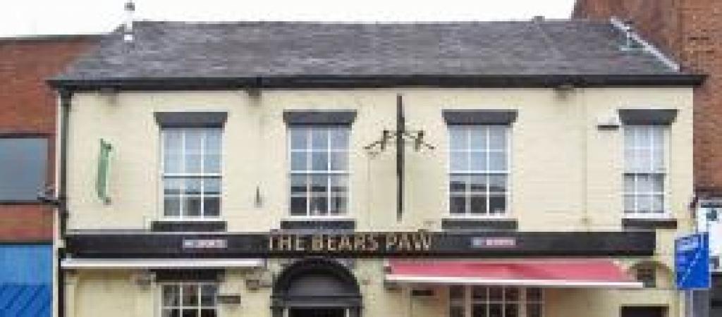 Best Sports Bars in Preston - Bears Paw