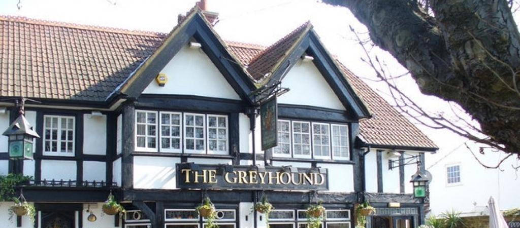 Best Sports Bars in Thames Ditton - The Greyhound Weston Green
