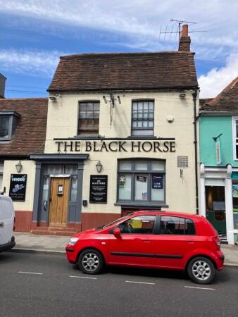 Best Sports Bars in Chelmsford - Black Horse