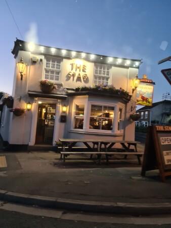 Best Sports Bars in Leighton Buzzard - Stag