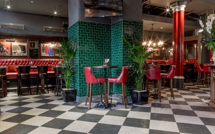 Best Sports Bars in London - Betjeman Arms