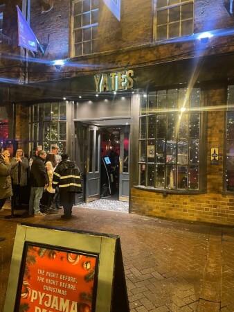 Best Sports Bars in Newcastle under Lyme - Yates Newcastle-U-Lyme
