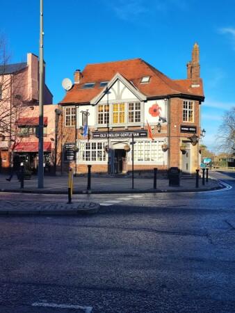 Best Sports Bars in Darlington - Old English Gentleman