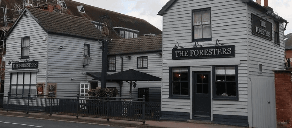 Best Sports Bars in Horley - Foresters Horley