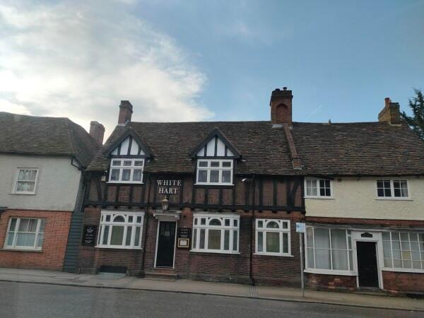 Best Sports Bars in Baldock - White Hart Baldock