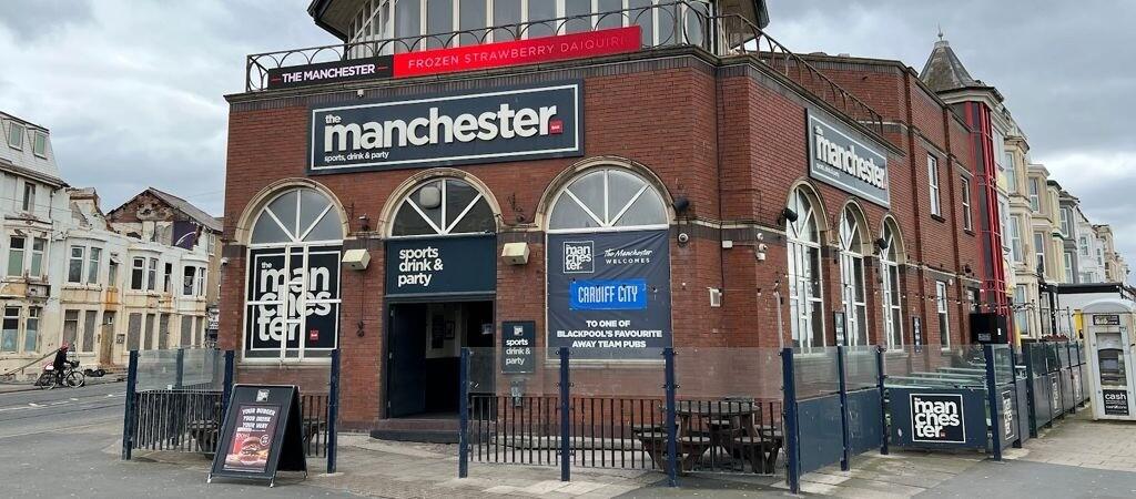 Best Sports Bars in Blackpool - Manchester Blackpool