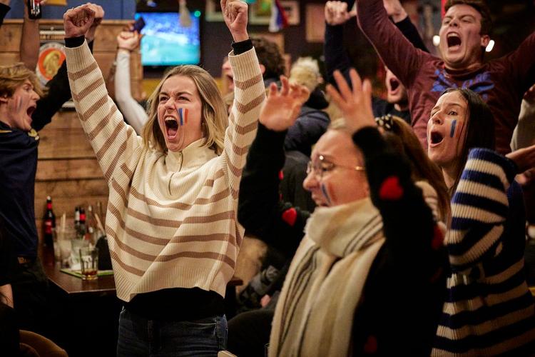 Click to see the best venues for a Guinness in Paris, Lyon and Marseille.