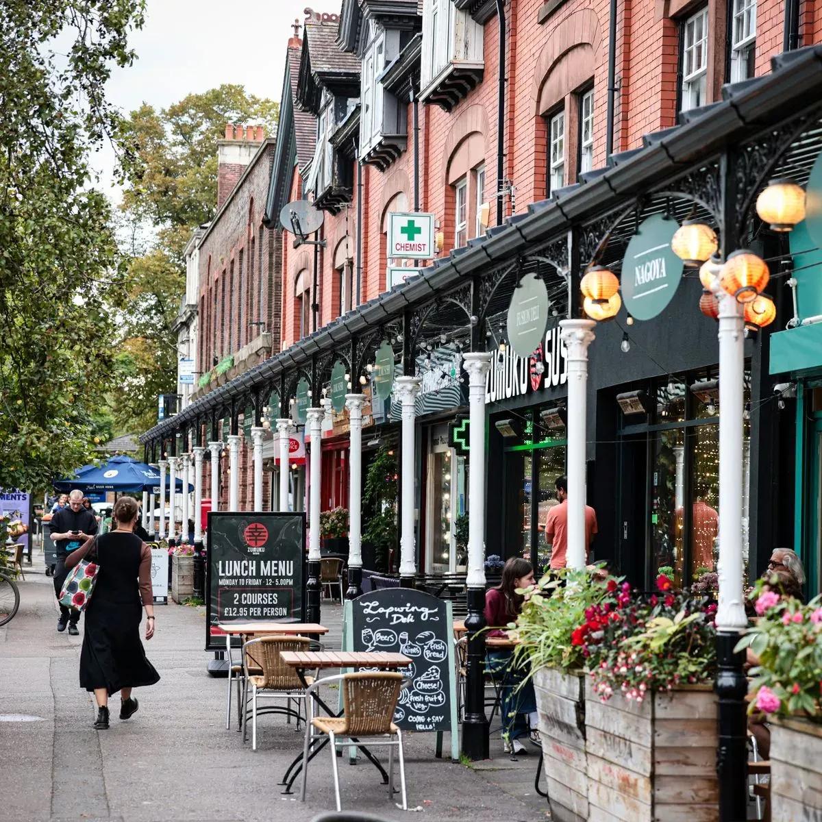 Bars showing sports in Didsbury, Pubs near me playing sport live, Pubs in Didsbury playing sports, best sports bar near me