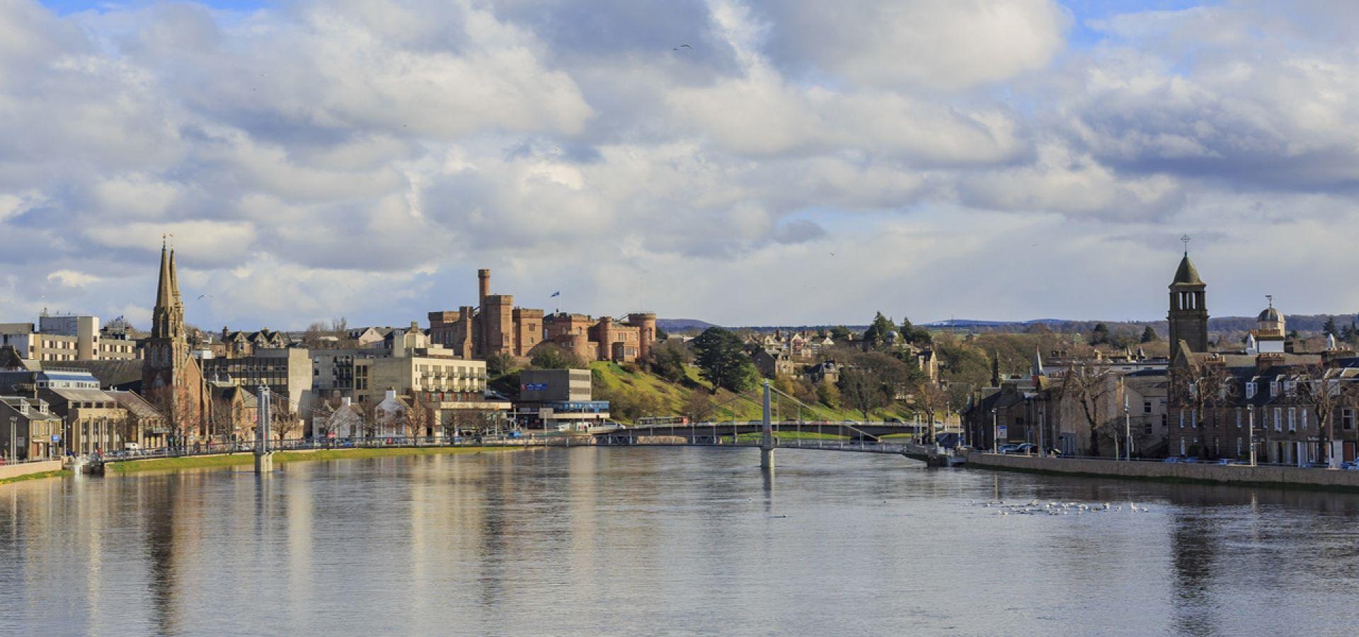 Bars showing sports in Inverness, Pubs near me playing sport live, Pubs in Inverness playing sports, best sports bar near me