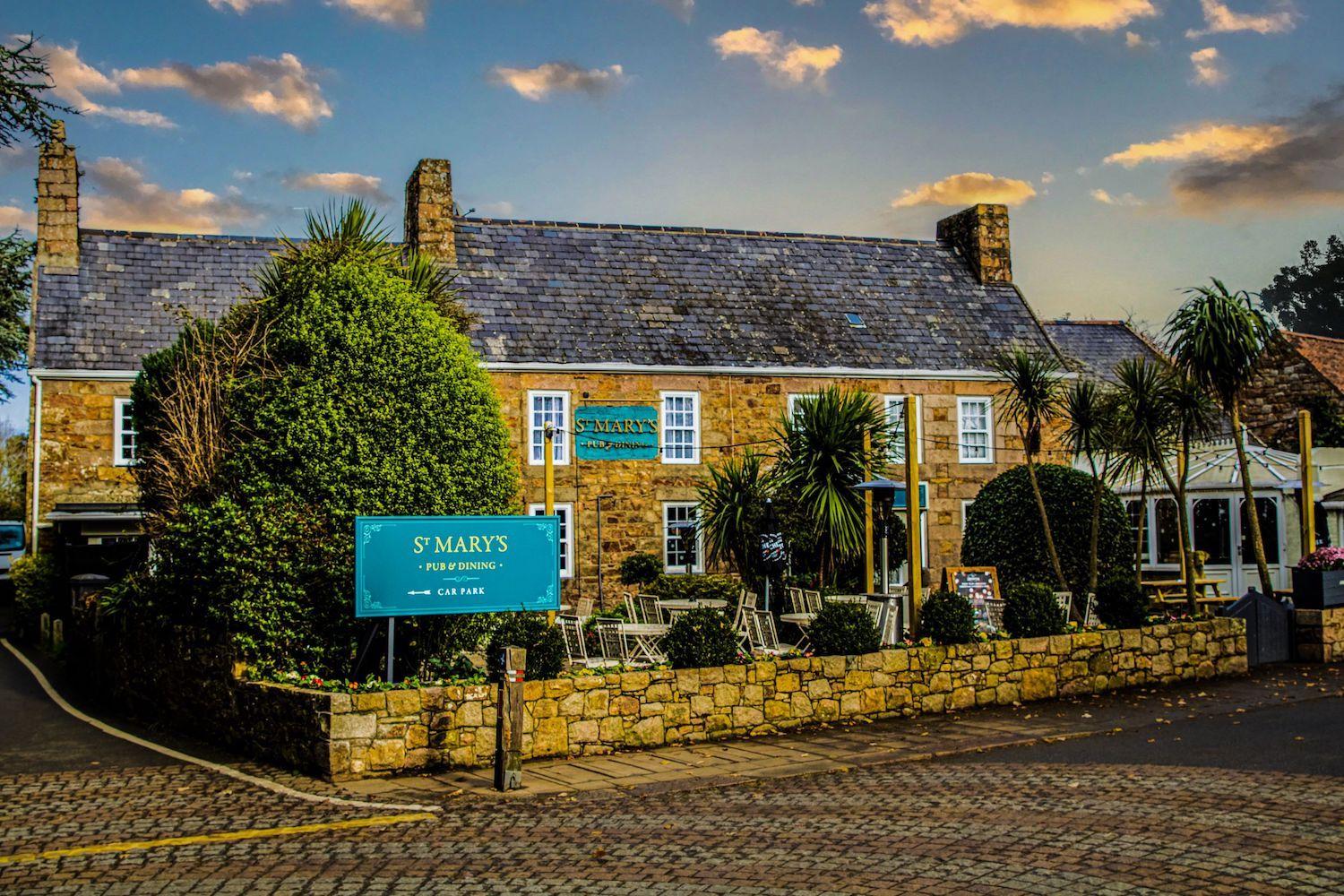 sports bar in Jersey, Best live sports venues, Watch live sport near me, Pubs playing live sport in jersey