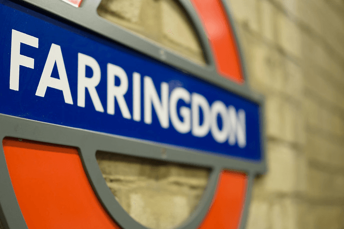 Farringdon blends historic pubs with trendy bars, making it a top choice for sports fans who want great pints, HD screens, and a buzzing post-work atmosphere.