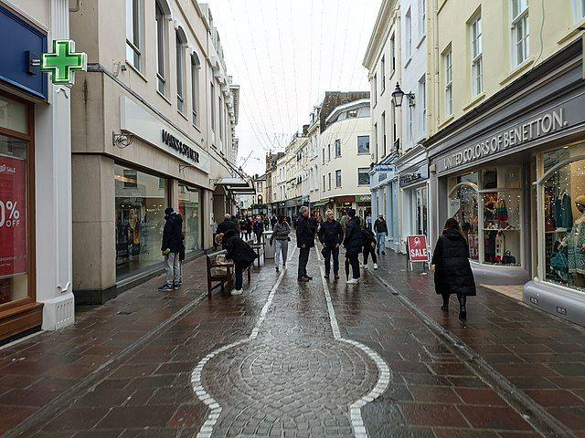 In Jersey’s St Helier, waterfront bars provide a stunning backdrop for watching live sport, whether it’s football, rugby, or even Formula 1.