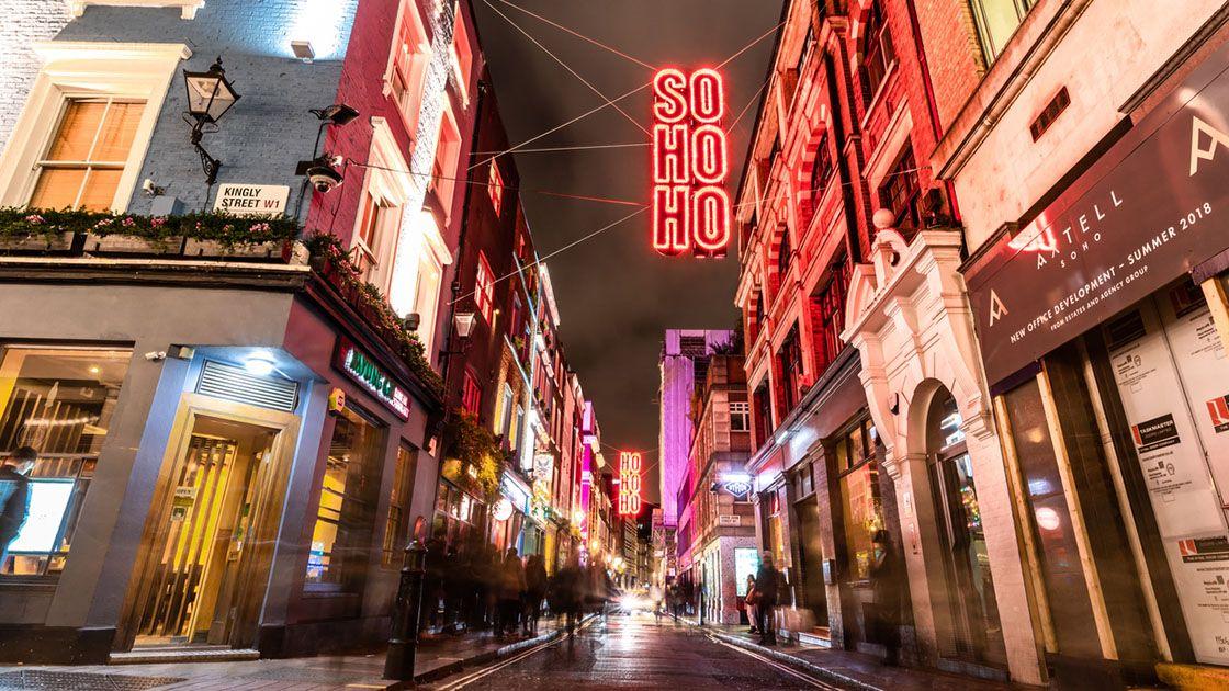 sports bars in Soho, pubs in Soho, pubs showing live sports in Soho